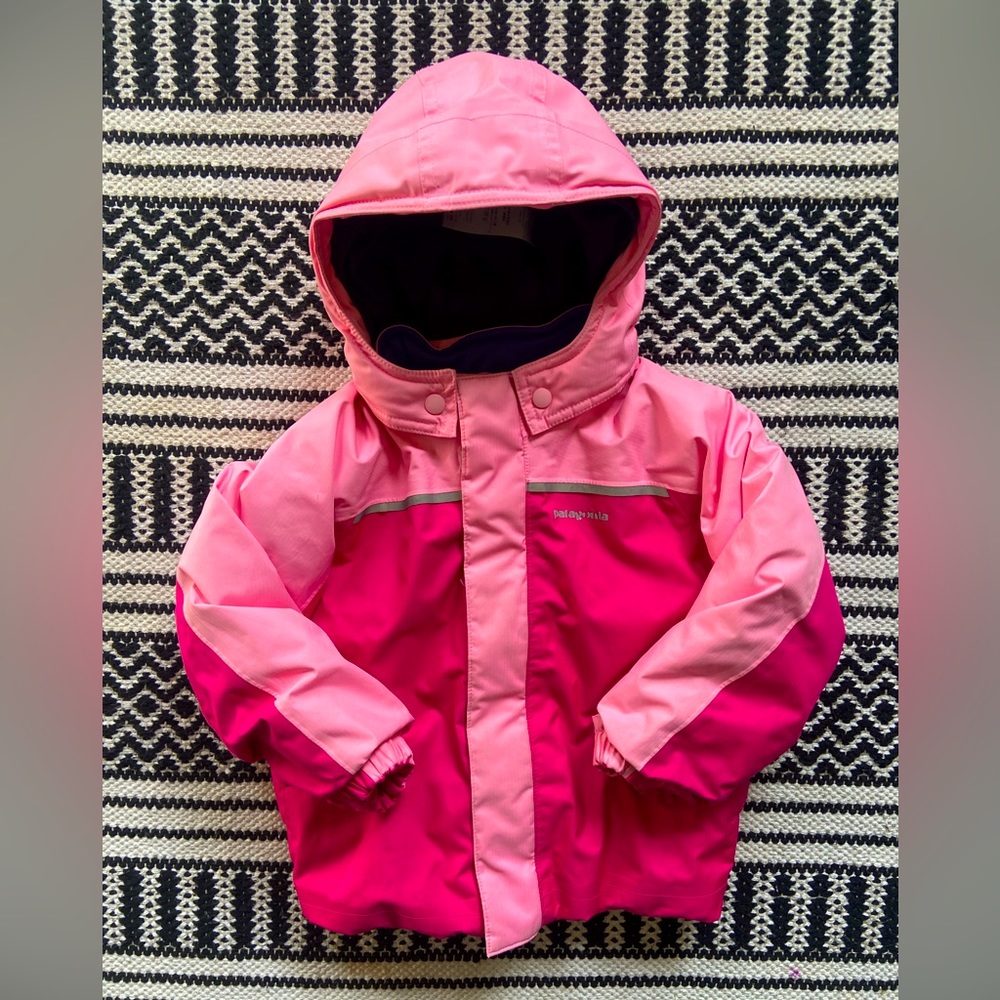 Patagonia Girls Snow Jacket size 2T